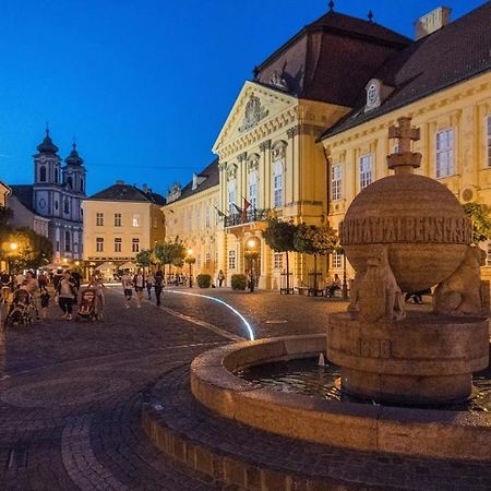 Patrik Apartman Székesfehérvár Extérieur photo